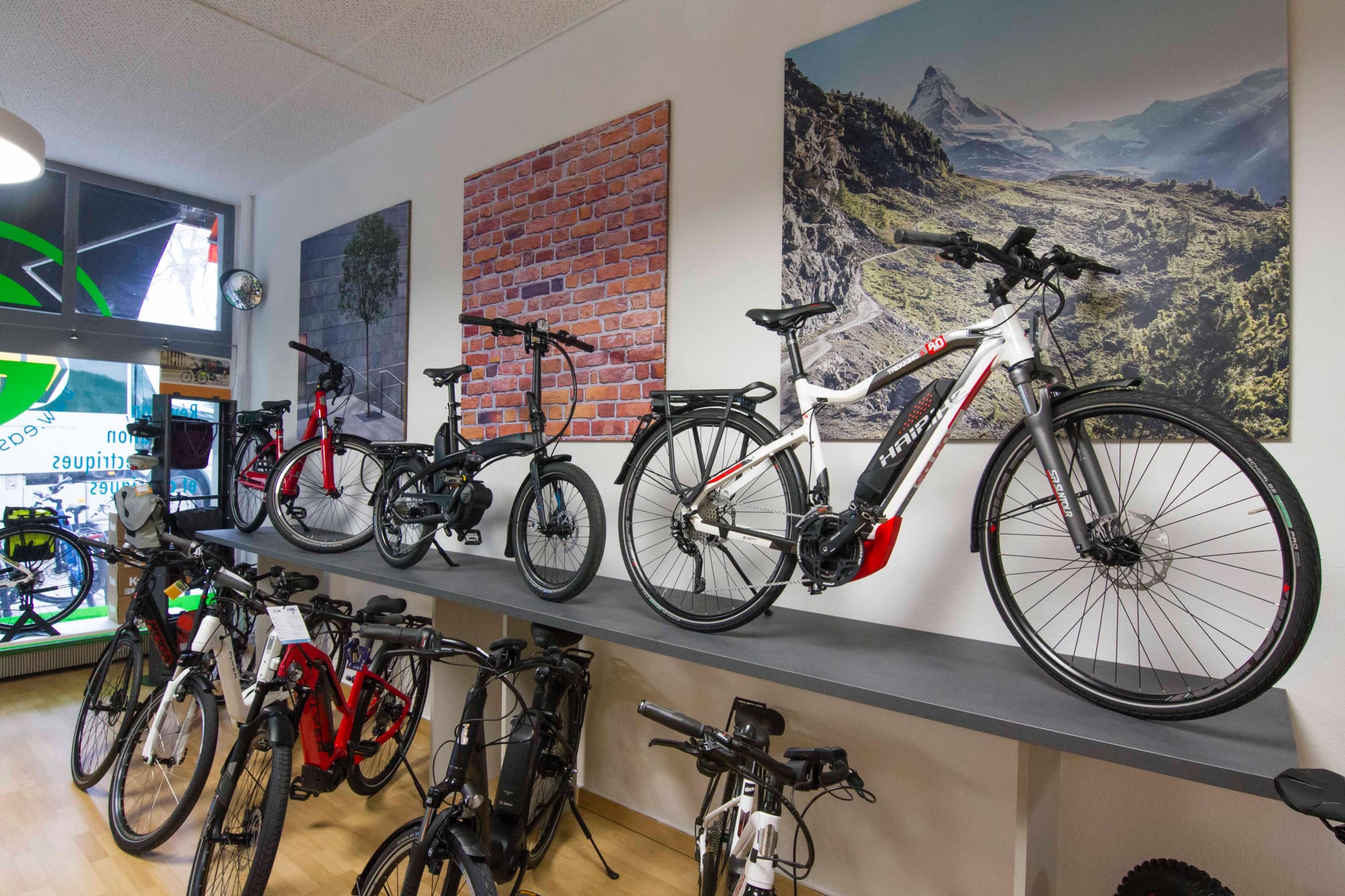 Notre magasin easycycle Aïre tout beau tout neuf