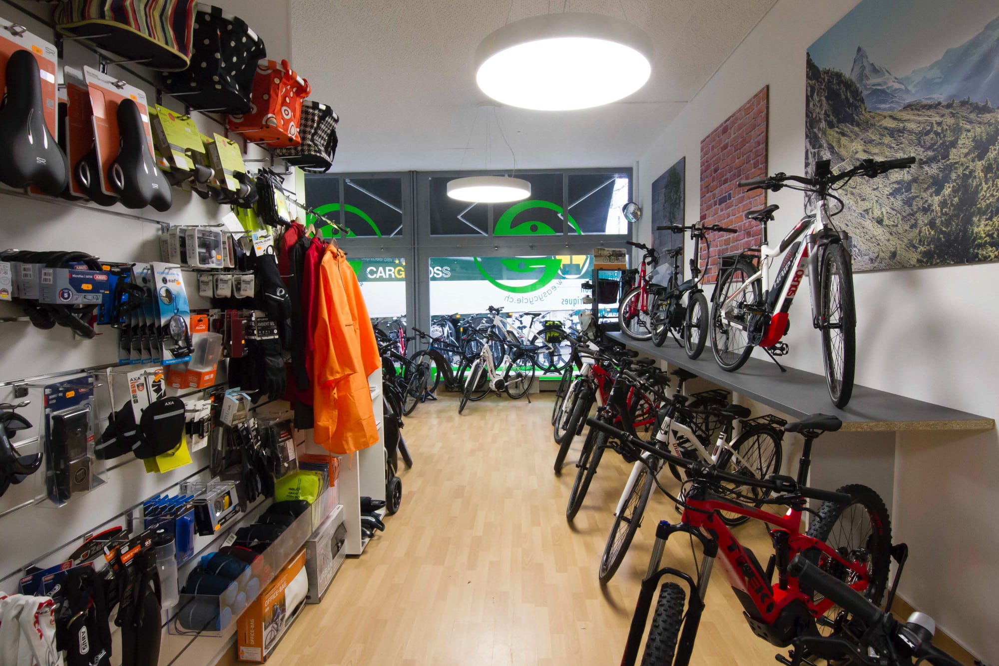 Notre magasin easycycle Aïre tout beau tout neuf